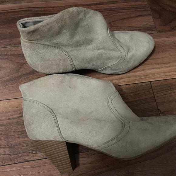 Charlotte russe booties - Picture 1 of 3
